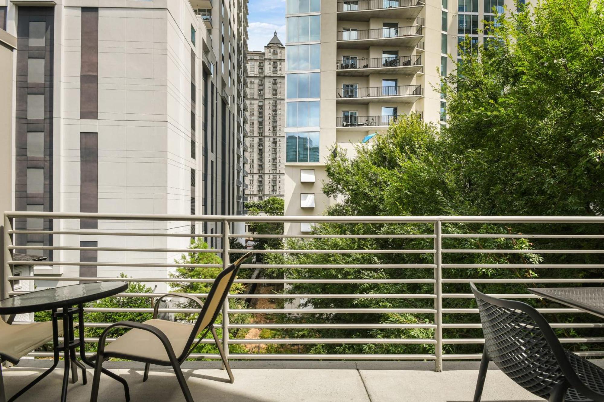 Stupendous Heart Of Piedmont Park Two Story Loft Apartment Atlanta Exterior foto